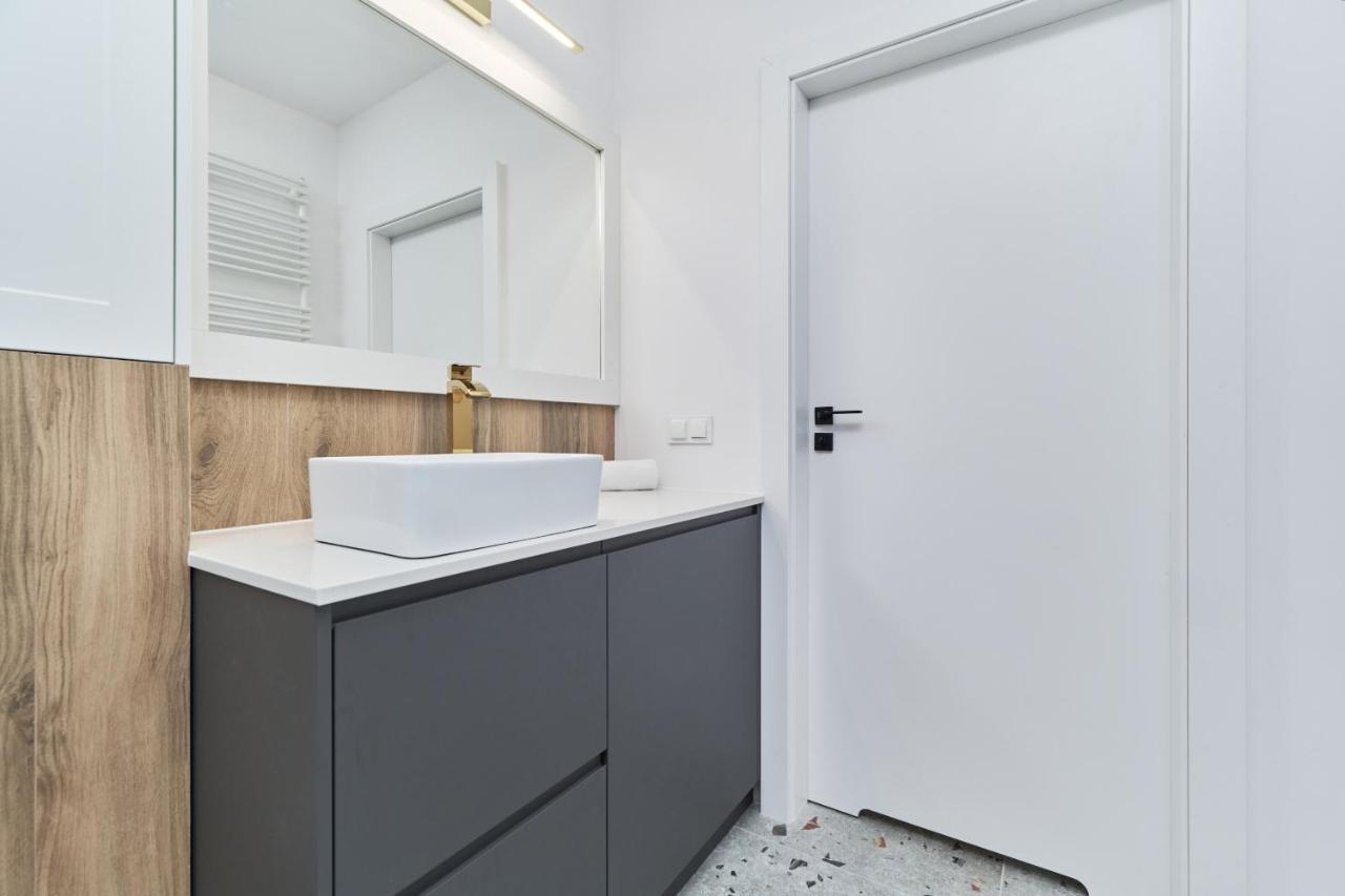 Luxurious Apartments Ksiecia Witolda By Noclegi Renters Wroclaw Luaran gambar